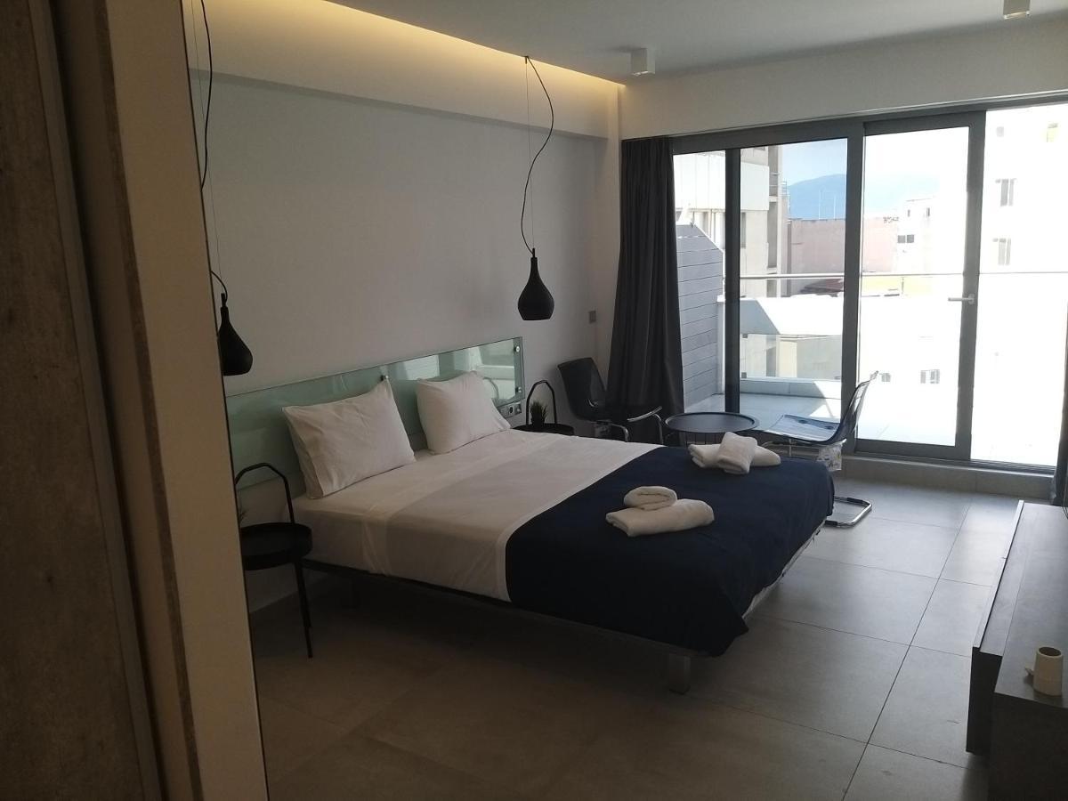 Amazing Apartments @ Aiolou Str. เอเธนส์ ภายนอก รูปภาพ